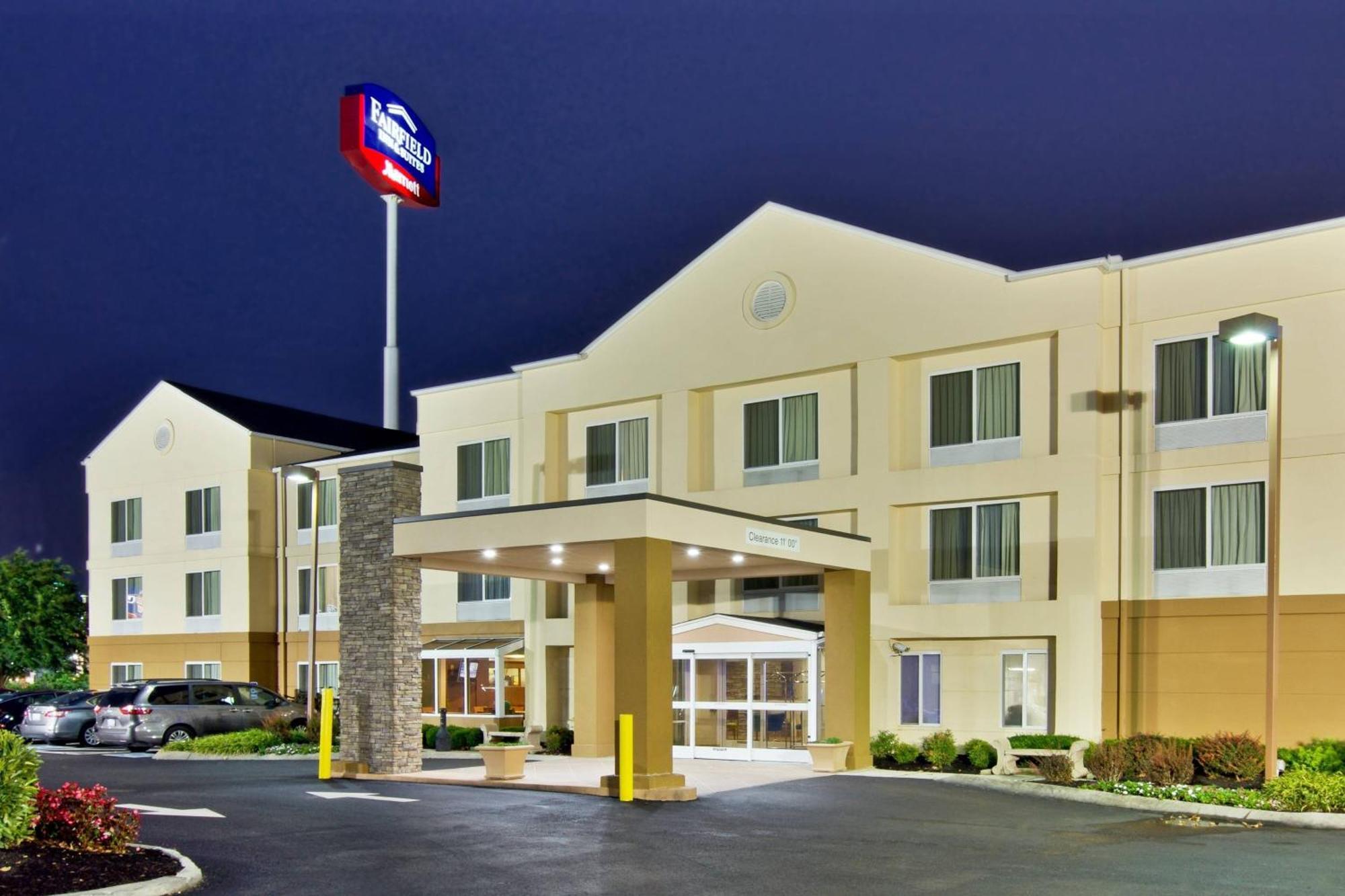 Fairfield Inn & Suites קלארקסוויל מראה חיצוני תמונה