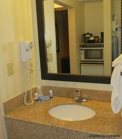 Fairfield Inn & Suites קלארקסוויל מראה חיצוני תמונה